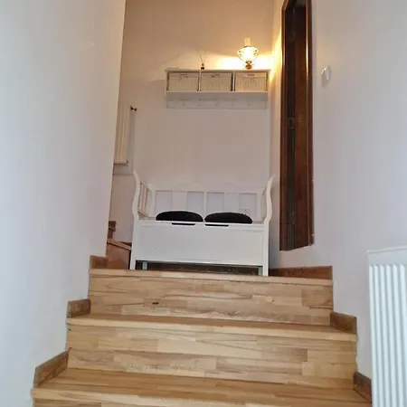 Evelyn's Place Apartment Brasov